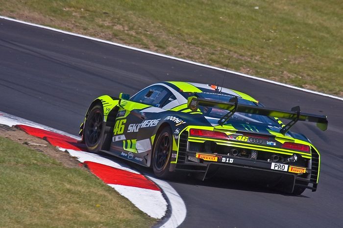 #46 Team WRT Audi R8 LMS evo II: Valentino Rossi, Frédéric Vervisch