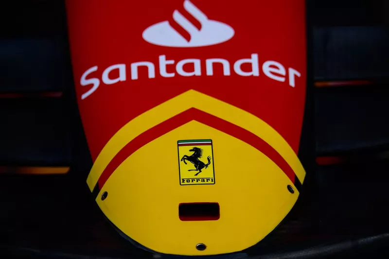 Ferrari SF-23, alerón delantero