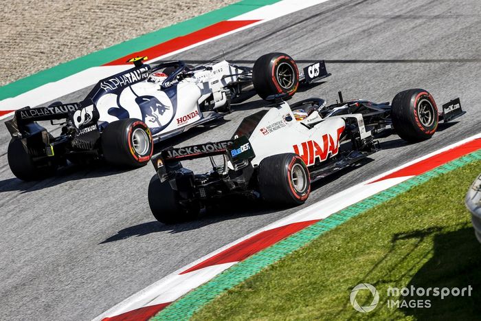 Pierre Gasly, AlphaTauri AT01, Romain Grosjean, Haas VF-20