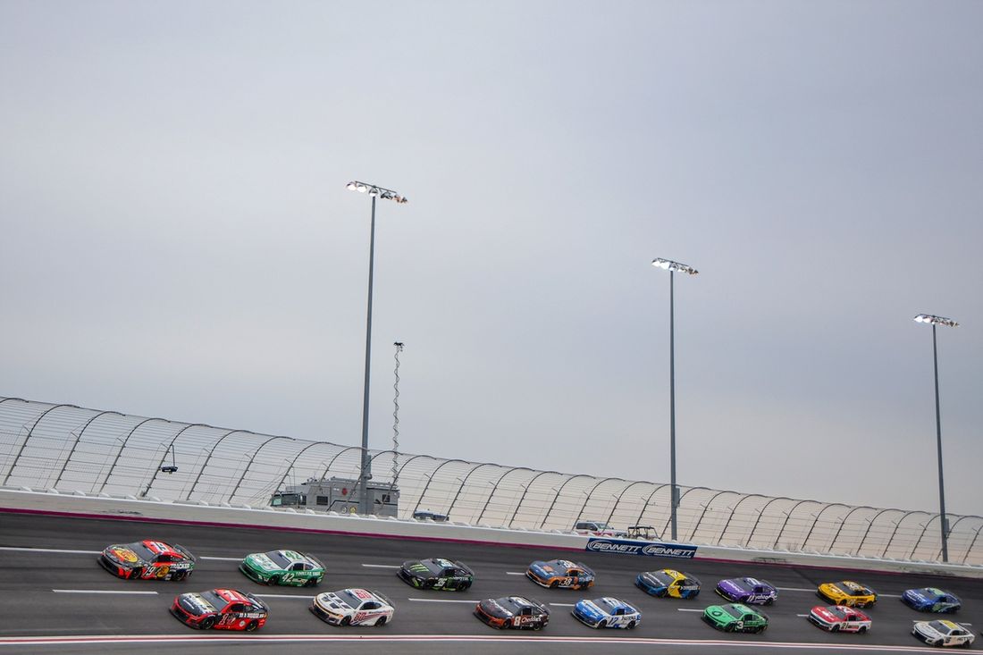 Ross Chastain, Trackhouse Racing Chevrolet, Chase Briscoe, Joe Gibbs Racing Toyota