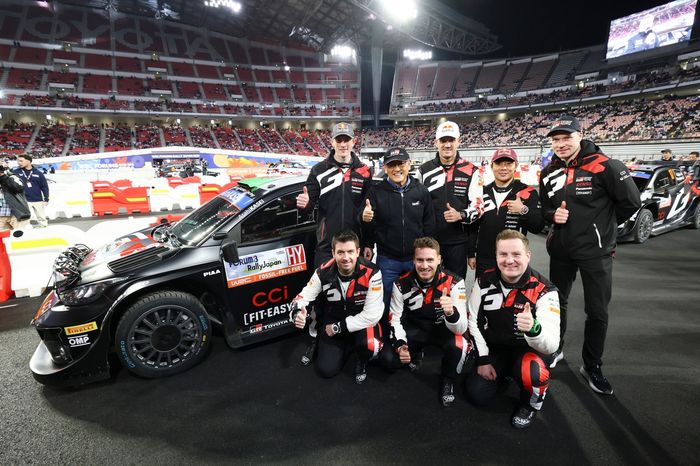 Elfyn Evans, Scott Martin, Toyota Gazoo Racing WRT Toyota GR Yaris Rally1, Sébastien Ogier, Vincent Landais, Toyota Gazoo Racing WRT Toyota GR Yaris Rally1, #18#, Jari-Matti Latvala, Team principal Toyota Gazoo Racing