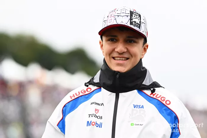 Isack Hadjar, Equipo Racing Bulls