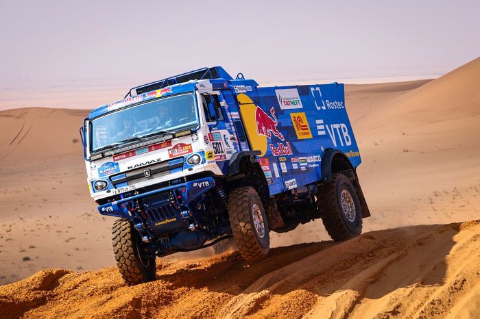 #501 Kamaz  Master: Anton Shibalov, Dmitrii Nikitin, Ivan Tatarinov