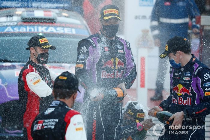 Podium: Sébastien Loeb, M-Sport Ford World Rally Team, Sébastien Ogier, Benjamin Veillas, Toyota Gazoo Racing WRT Toyota GR Yaris Rally1, Craig Breen, M-Sport Ford World Rally Team