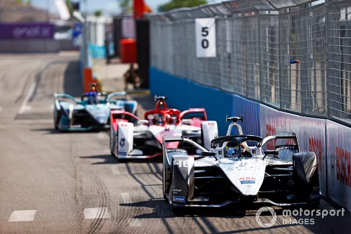 Edoardo Mortara, Venturi Racing, Silver Arrow 02, Joel Eriksson, Dragon Penske Autosport, Penske EV-5 