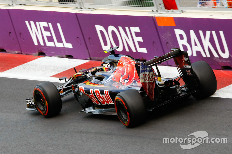 Daniil Kvyat, Scuderia Toro Rosso STR11