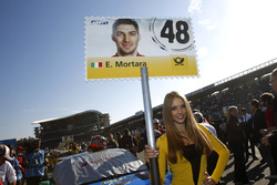 Gridgirl von Edoardo Mortara, Audi Sport Team Abt Sportsline, Audi RS 5 DTM