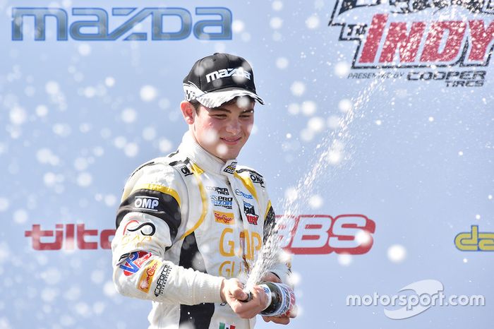 Ganador d ela carrera Pato O'Ward, Team Pelfrey