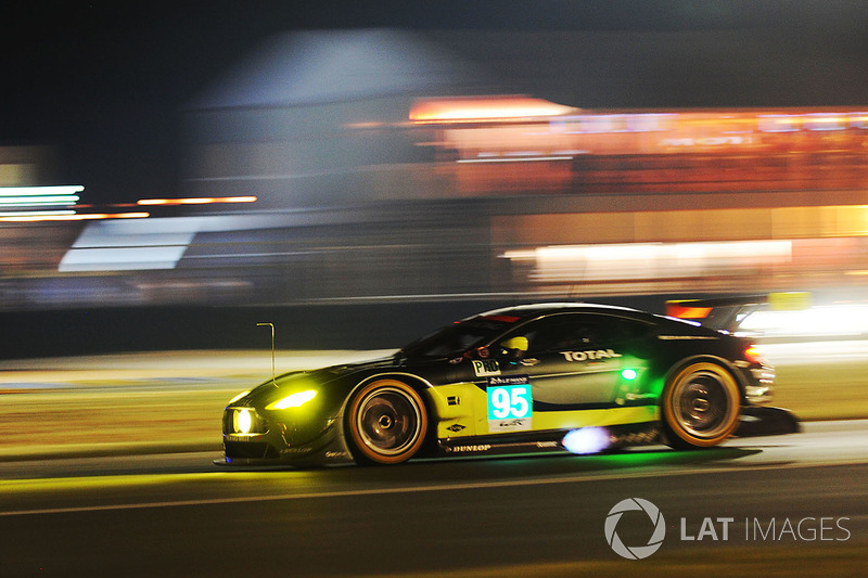 34. №95 Aston Martin Racing Aston Martin Vantage: Ники Тим, Марко Сёренсен, Ричи Стэнэвэй