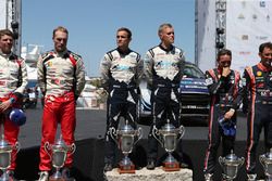 Podium: Ganador Ott Tänak, Martin Järveoja, M-Sport, Ford Fiesta WRC, segundo, Jari-Matti Latvala, M