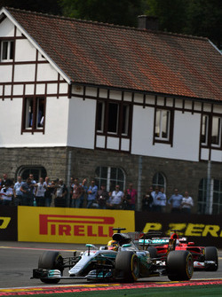 Lewis Hamilton, Mercedes-Benz F1 W08