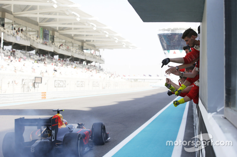 Champion Pierre Gasly, PREMA Racing