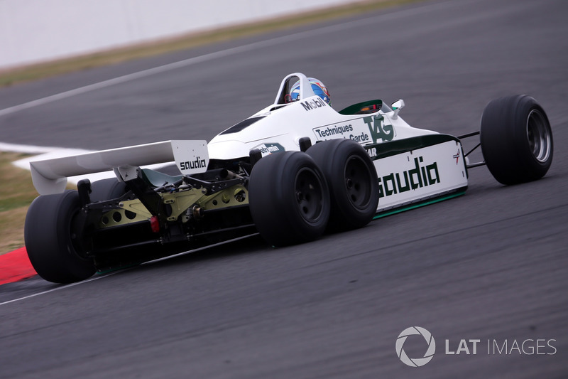 Williams FW08B
