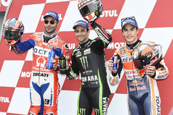 MotoGP 2017 Motogp-japanese-gp-2017-polesitter-johann-zarco-monster-yamaha-tech-3-second-place-danilo