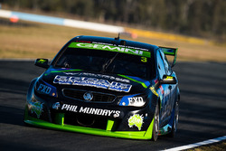 Alex Davison, Lucas Dumbrell Motorsport Holden