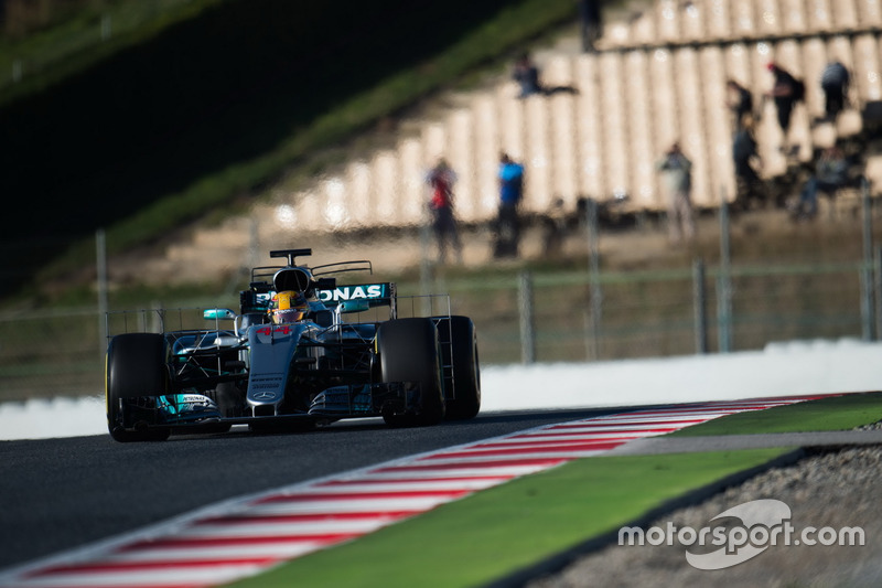 Lewis Hamilton, Mercedes AMG F1 W08 rodando con sensores