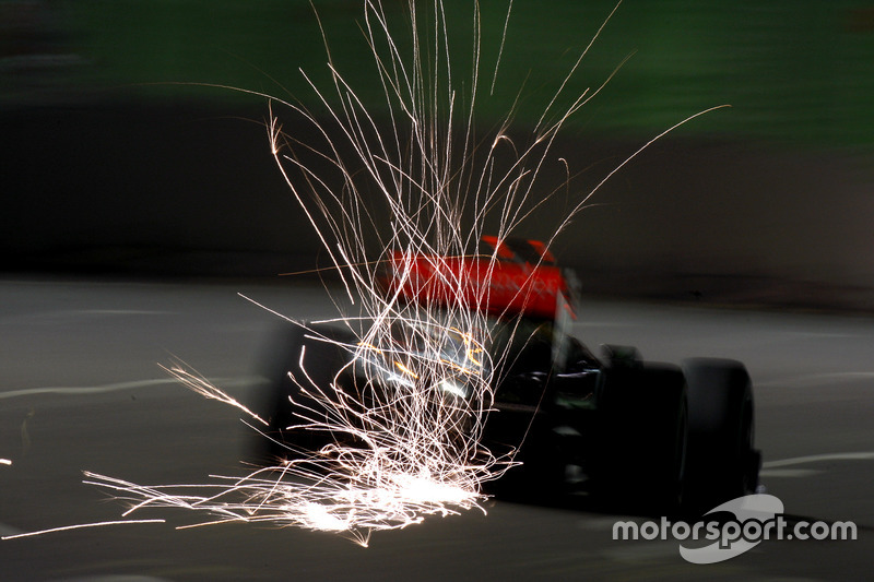 2009 Singapur GP: Lewis Hamilton, McLaren MP4-24 Mercedes