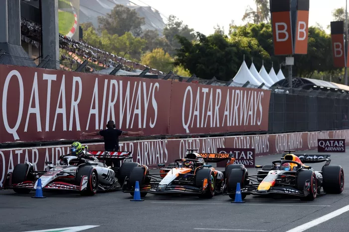Oscar Piastri, McLaren, Max Verstappen, Red Bull Racing, Oliver Bearman, Haas F1 Team