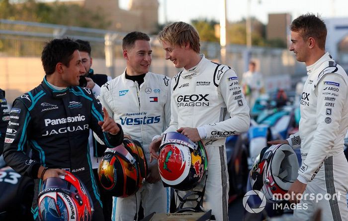 Mitch Evans, Jaguar Racing, Stoffel Vandoorne, Mercedes Benz EQ, Brendon Hartley, Dragon Racing, Nico Müller, Dragon Racing on the grid