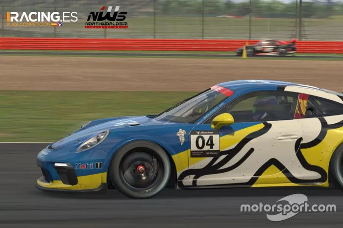 Imagen de la sexta carrera de la ESL MAPFRE Racing