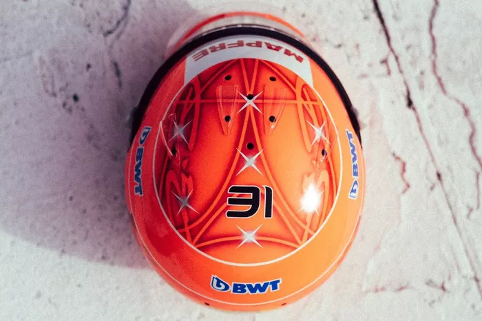Helmet of Esteban Ocon, Alpine