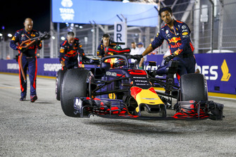 Daniel Ricciardo, Red Bull Racing RB14 sur la grille