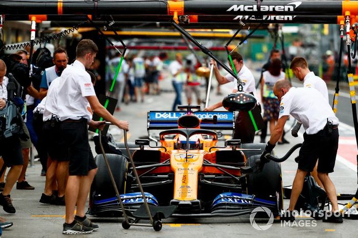 Carlos Sainz Jr., McLaren MCL34