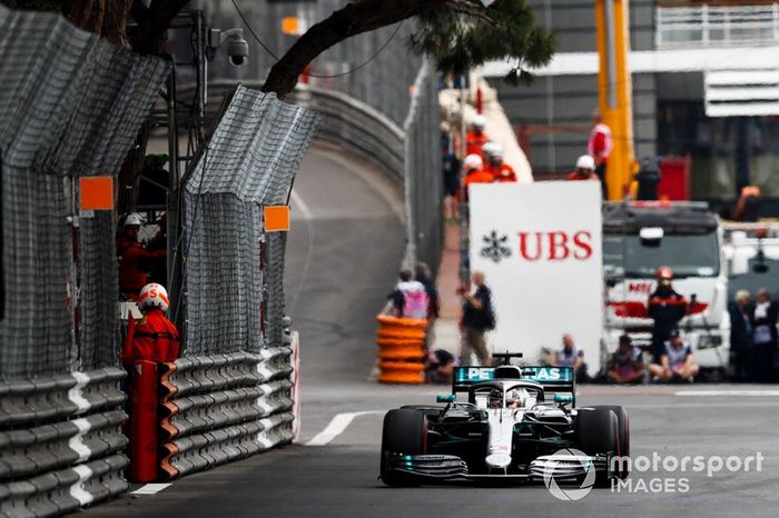 Lewis Hamilton, Mercedes AMG F1 W10 
