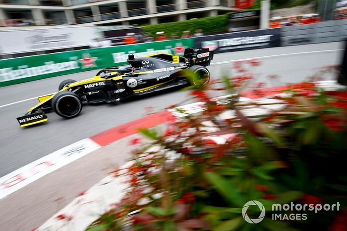 Daniel Ricciardo, Renault R.S.19