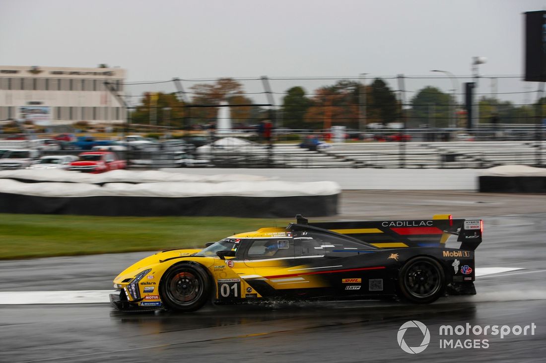 #01 Cadillac Chip Ganassi Racing Cadillac V-Series.R: Renger van der Zande, Sebastien Bourdais