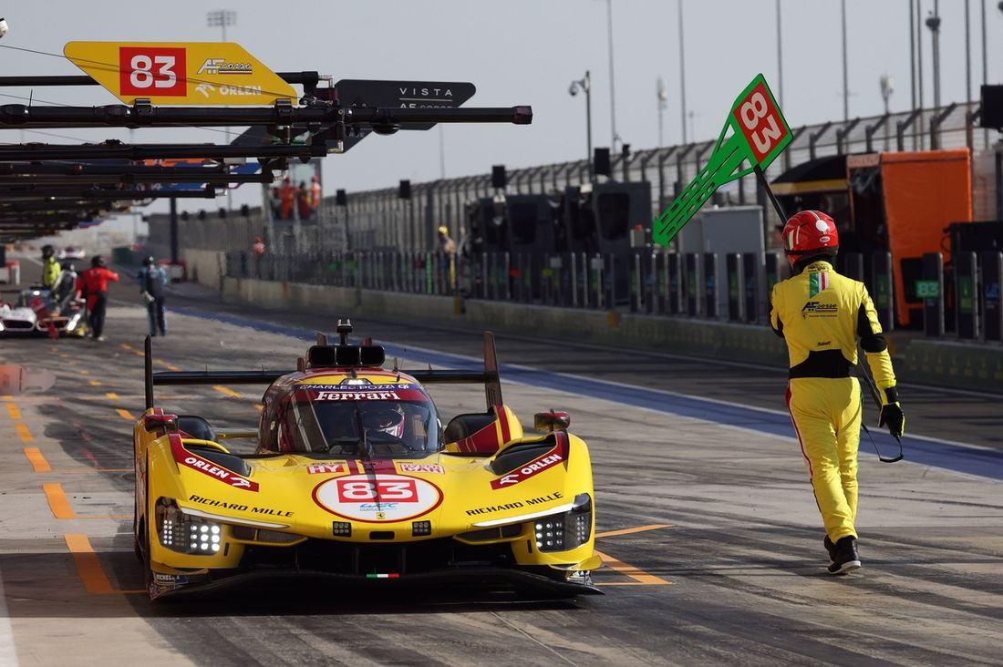 #83 AF Corse Ferrari 499P: Robert Kubica, Yifei Ye, Philip Hanson
