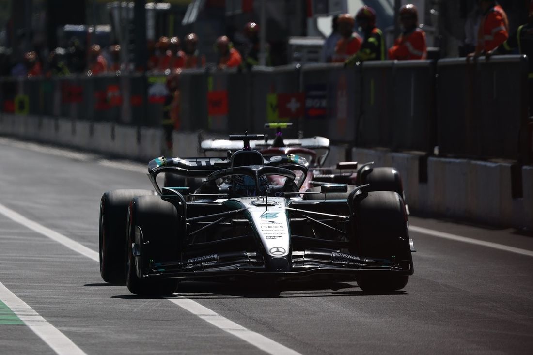 Lewis Hamilton, Ferrari, George Russell, Mercedes