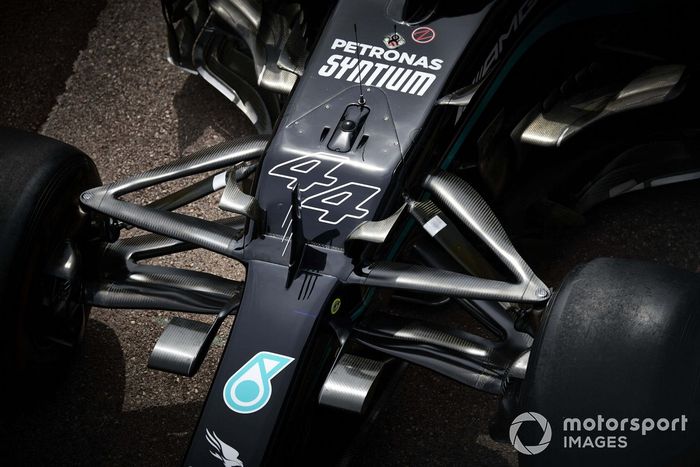 El número de carrera en el coche de Lewis Hamilton, Mercedes W12