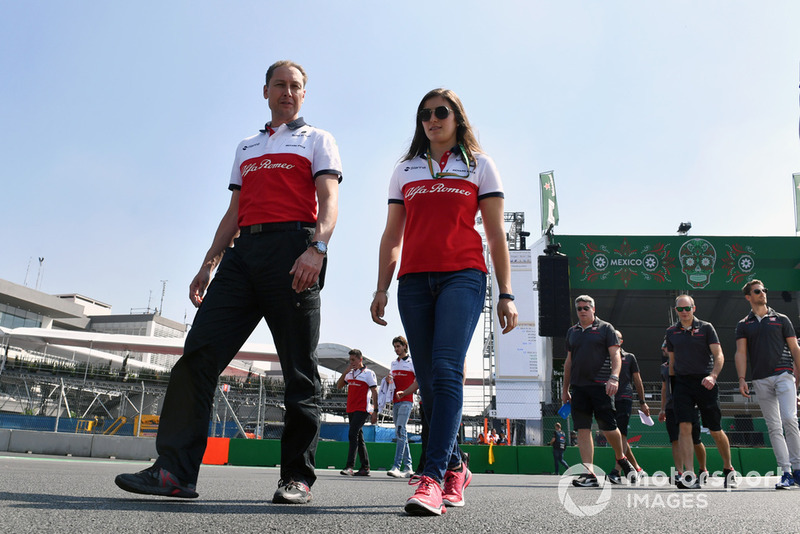 Tatiana Calderon, Sauber Test Driver walks the track 