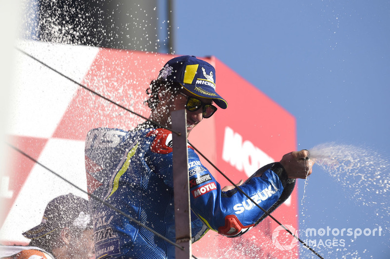Podio: il terzo classificato Alex Rins, Team Suzuki MotoGP