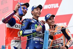Podium: second place Danilo Petrucci, Pramac Racing, Race winner Valentino Rossi, Yamaha Factory Racing, third place Marc Marquez, Repsol Honda Team