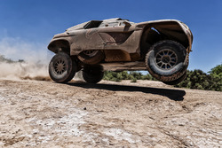#304 Peugeot Sport, Peugeot 3008 DKR: Carlos Sainz, Lucas Cruz