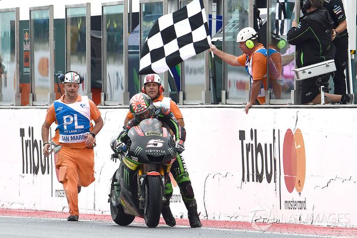 Exausto, Zarco ainda conseguiu chegar em 15º, conquistando um ponto.