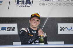 Podium: Artem Markelov, RUSSIAN TIME