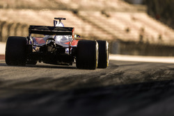 Даниил Квят, Scuderia Toro Rosso STR12