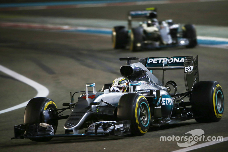 Lewis Hamilton, Mercedes AMG F1 W07 Hybrid voor Nico Rosberg, Mercedes AMG F1 W07 Hybrid