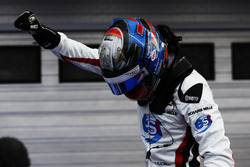Alexander Albon, ART Grand Prix celebrates in parc ferme