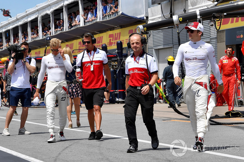 Josef Leberer, Sauber Trainer and Charles Leclerc, Sauber