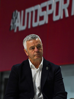 Derek Warwick