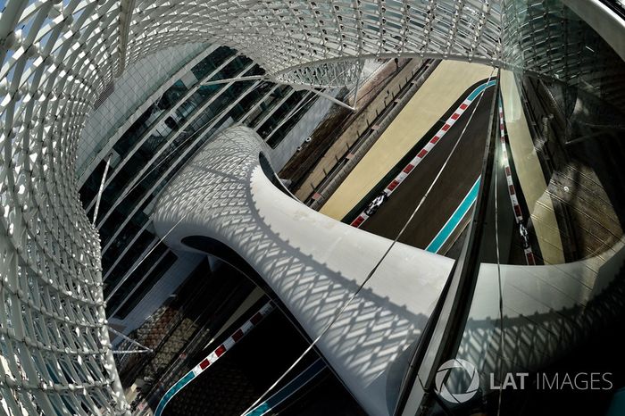 Robert Kubica, Williams FW40