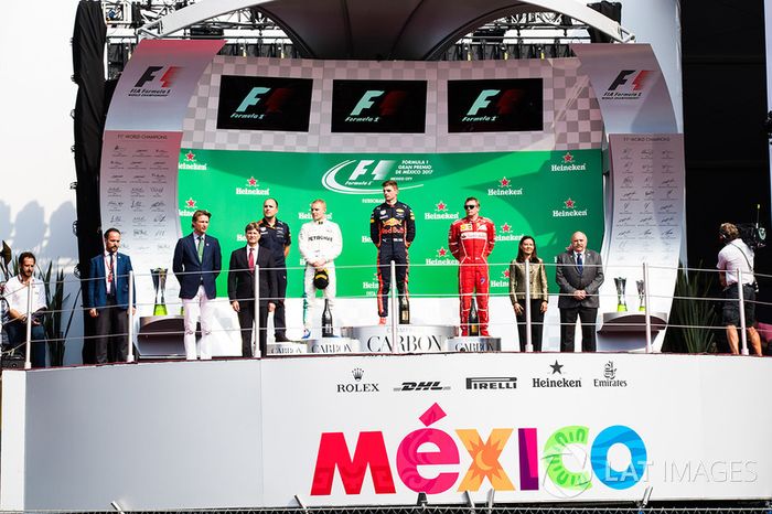 Podio: Max Verstappen, Red Bull Racing, Valtteri Bottas, Mercedes AMG F1, Kimi Raikkonen, Ferrari