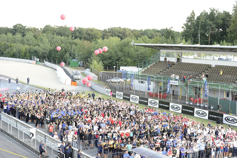 Celebraciones de la carrera 400 de MotoGP