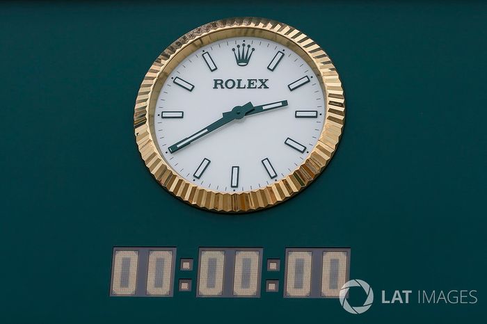 The clock strikes zero