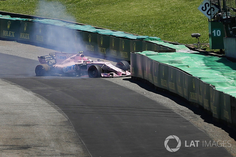 Esteban Ocon, Sahara Force India F1 VJM10 crash