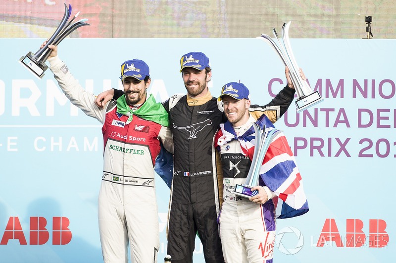 Jean-Eric Vergne, Techeetah, festeggia sul podio con Lucas di Grassi, Audi Sport ABT Schaeffler, Sam Bird, DS Virgin Racing